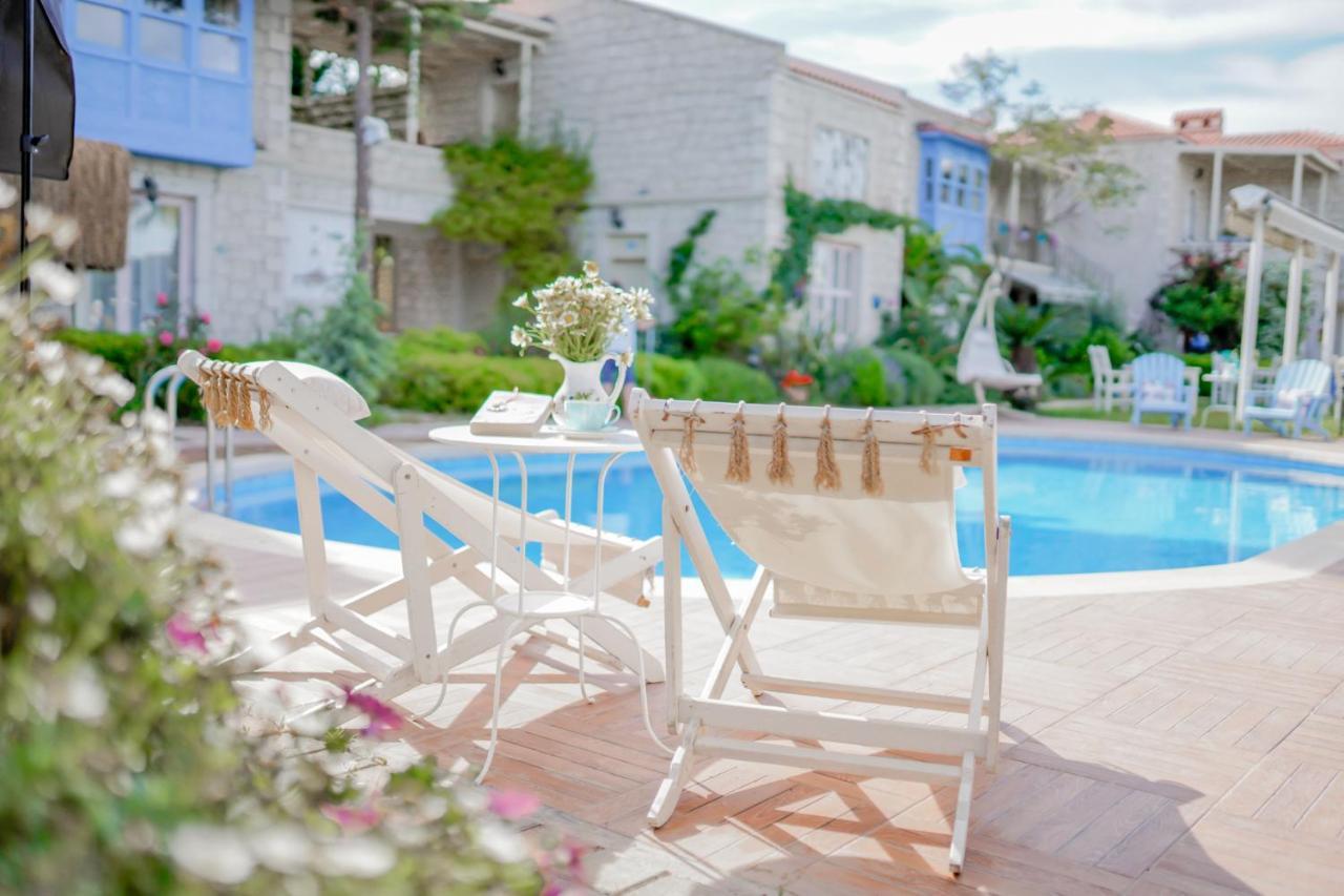 Alacati Marina Palace Екстер'єр фото