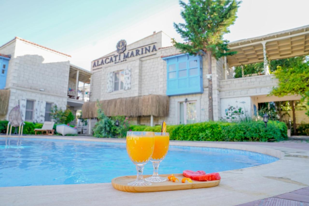 Alacati Marina Palace Екстер'єр фото