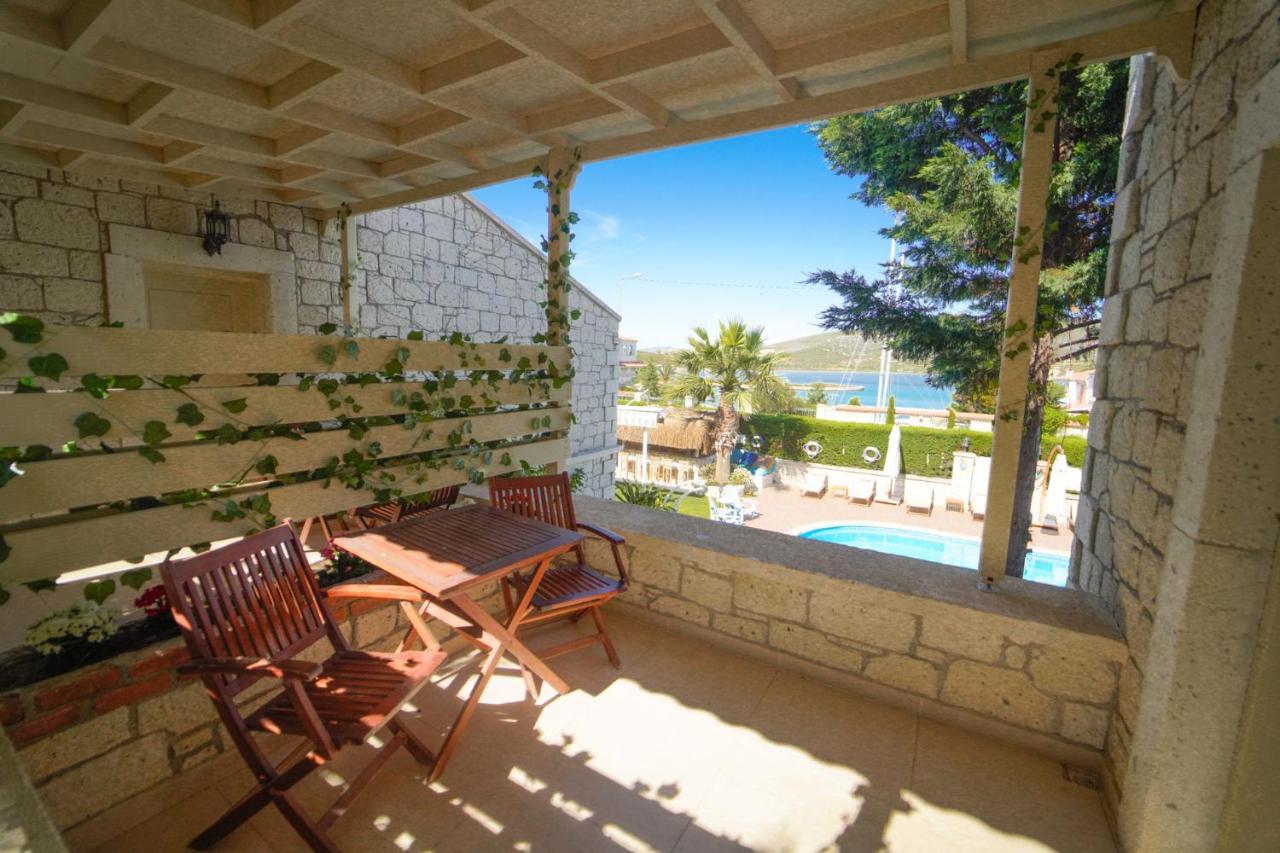 Alacati Marina Palace Екстер'єр фото