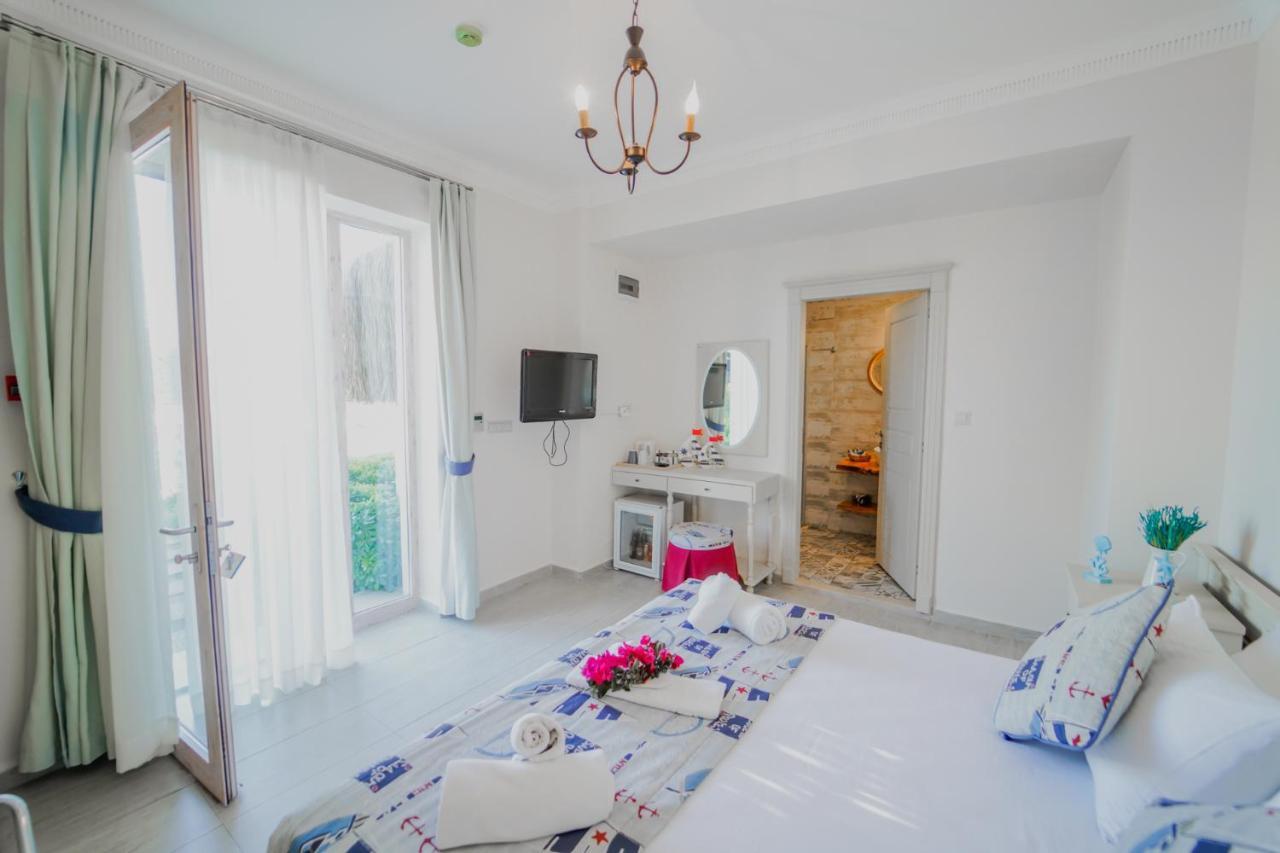 Alacati Marina Palace Екстер'єр фото